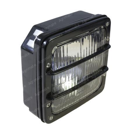HEADLIGHT
8° INCLINATION