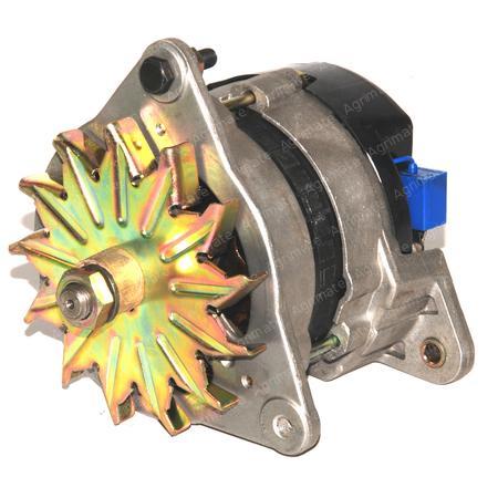 ALTERNATOR
14 V - 70 A
