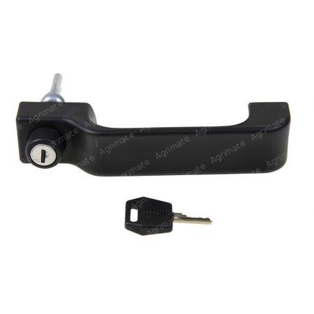 DOOR HANDLE